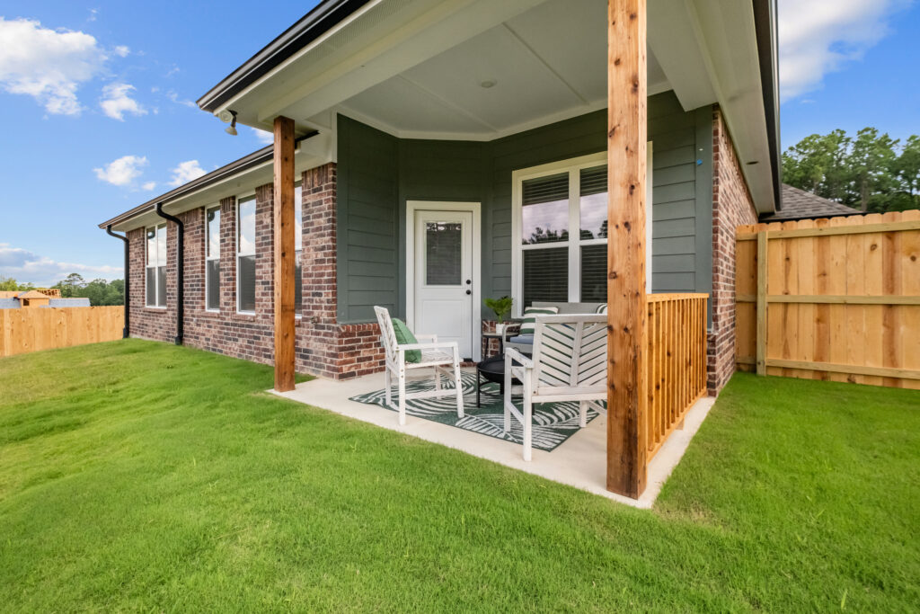 Covered patio on a move-in ready home in Tyler TX